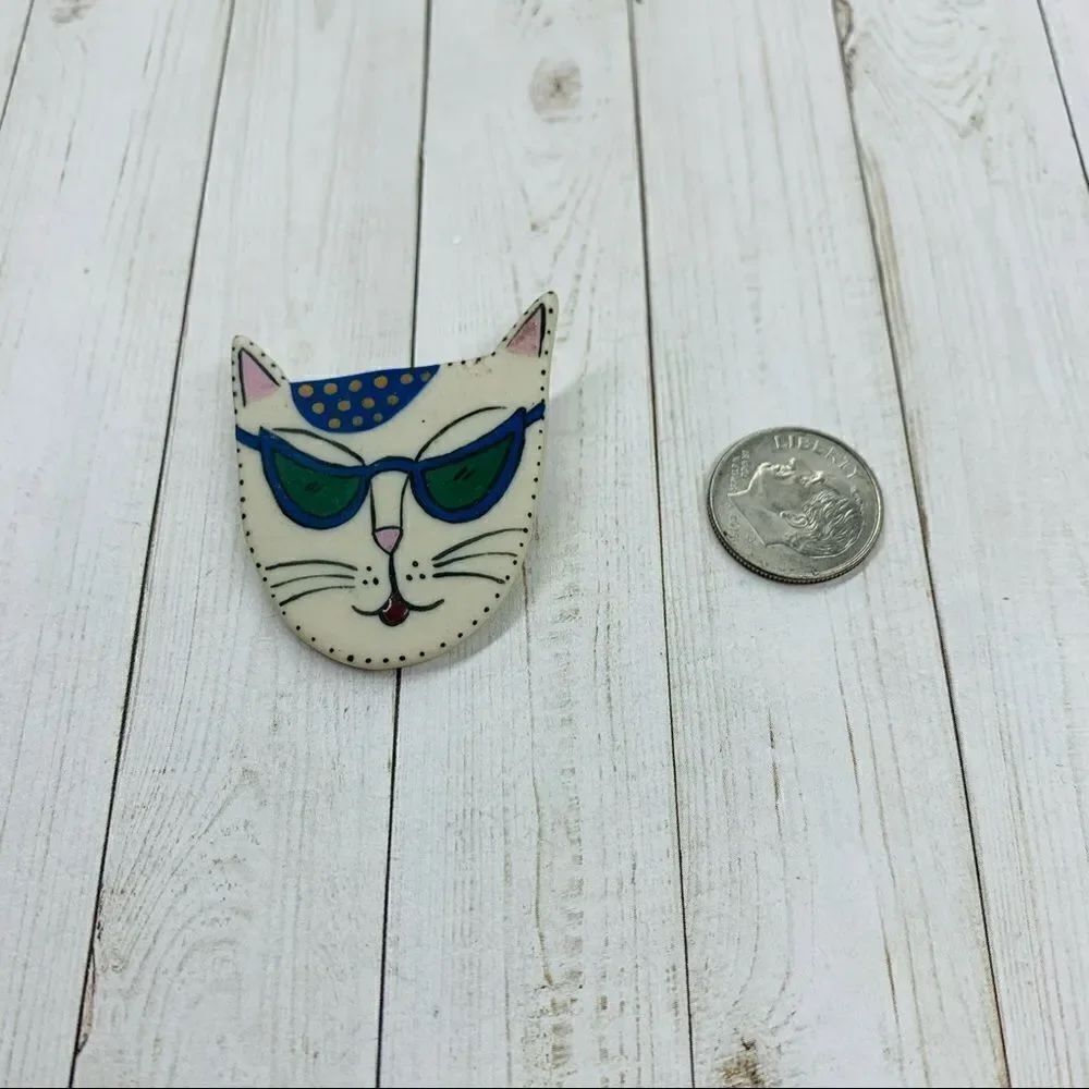 Artisan Porcelain Handpainted Cat Brooch